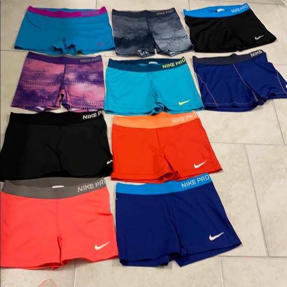 nike pro shorts size 10